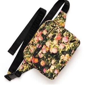 Baggu Fanny Pack in Lantana